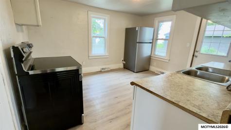 605 Allison Charles City IA 50616