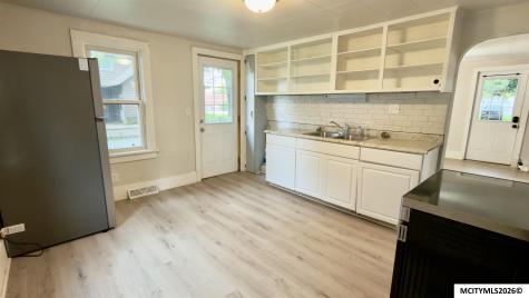605 Allison Charles City IA 50616