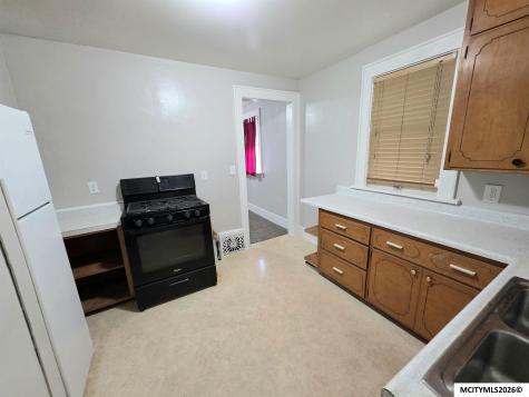 322 8th NW Mason City IA 50401