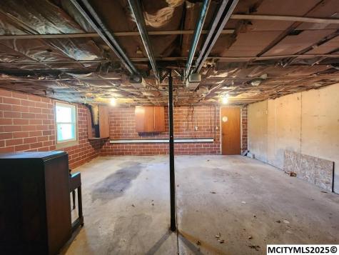 504 South Street Plymouth IA 50464