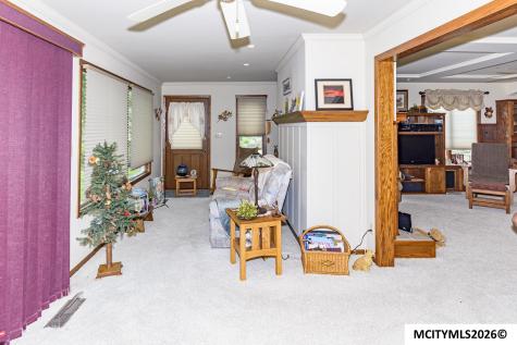 20688 Spruce Avenue Mason City IA 50401