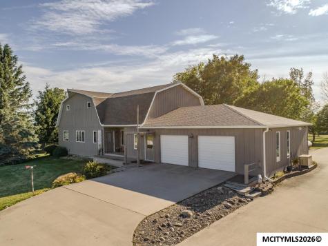 20688 Spruce Avenue Mason City IA 50401