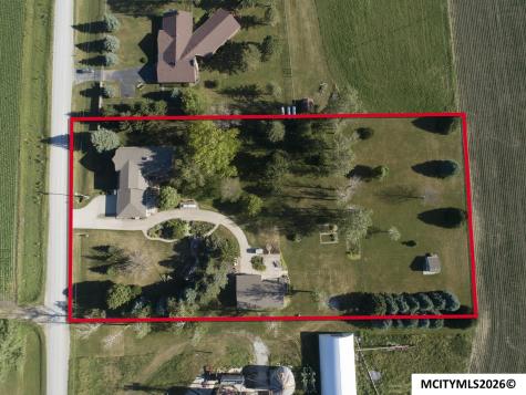 20688 Spruce Avenue Mason City IA 50401