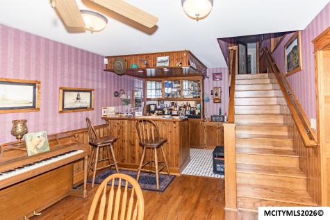 20688 Spruce Avenue Mason City IA 50401