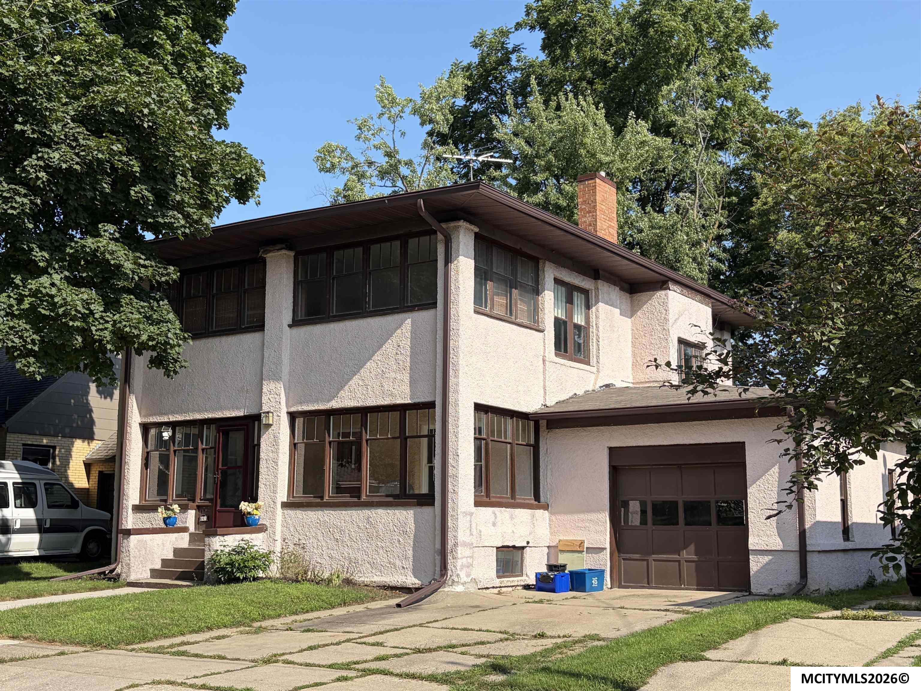 1030 2nd Street NW Mason City IA 50401