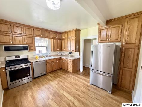 1030 2nd Street NW Mason City IA 50401