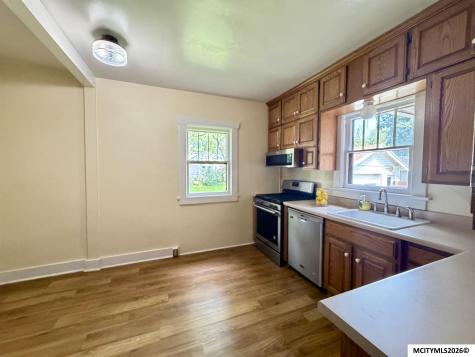 1030 2nd Street NW Mason City IA 50401