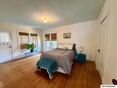 1030 2nd Street NW Mason City IA 50401
