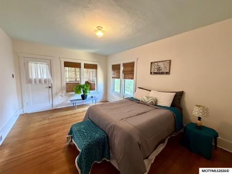 1030 2nd Street NW Mason City IA 50401