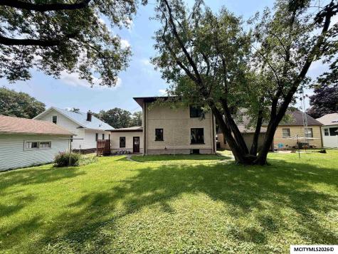 1030 2nd Street NW Mason City IA 50401