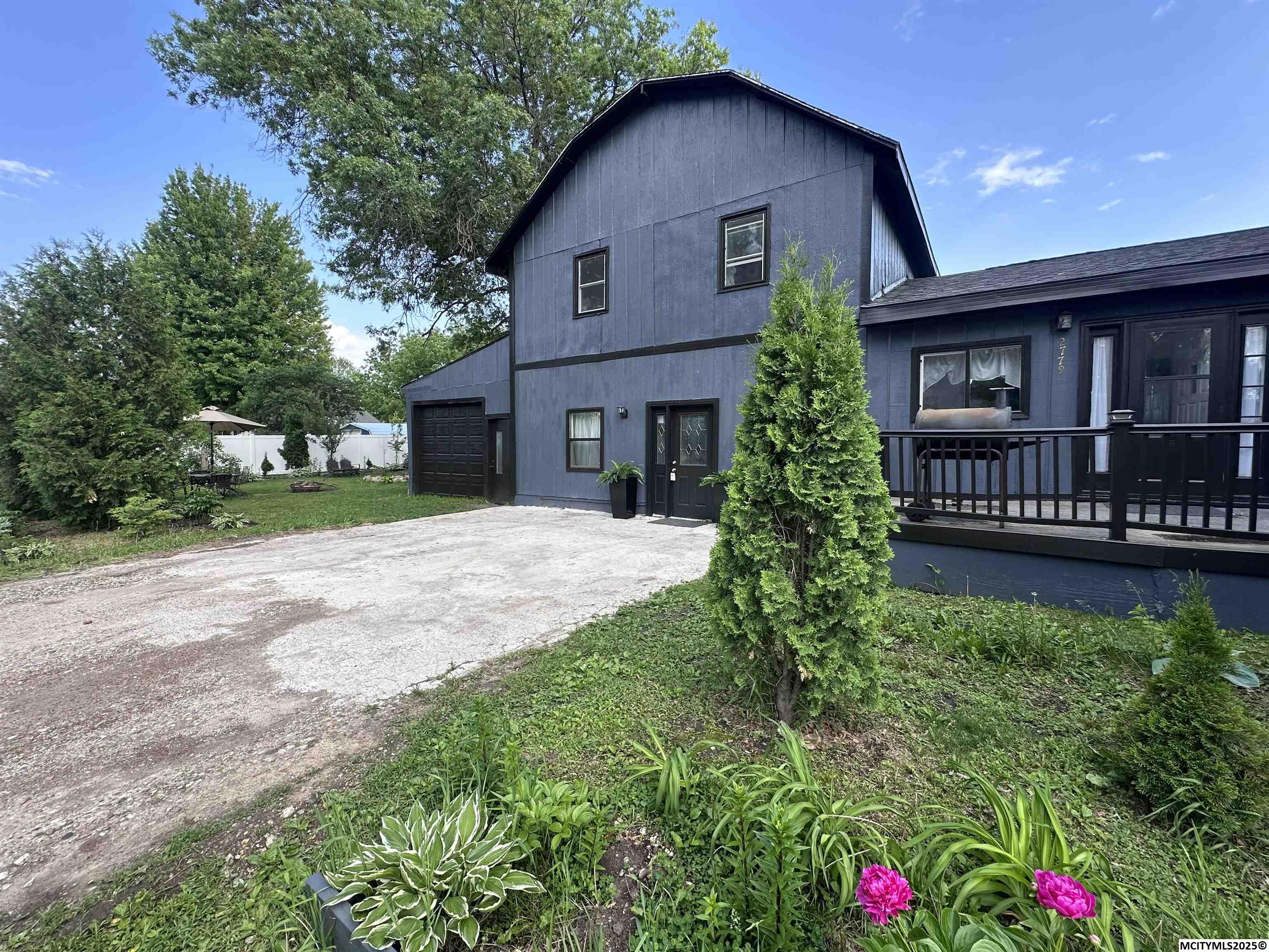 2779 17th SW Mason City IA 50401