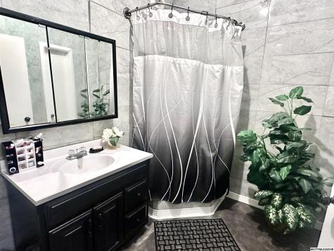 2779 17th SW Mason City IA 50401