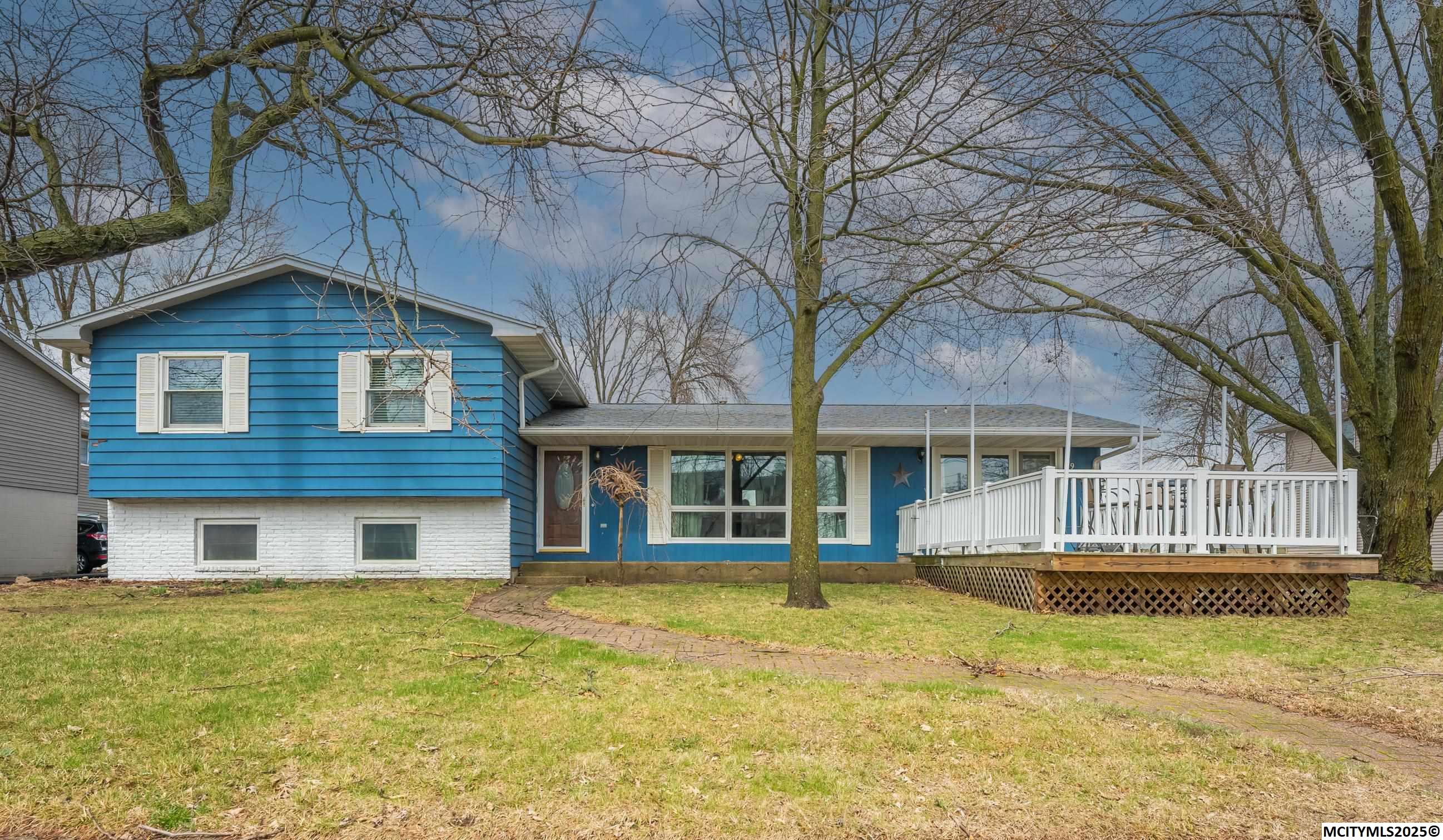 902 N Shore Drive Clear Lake IA 50428