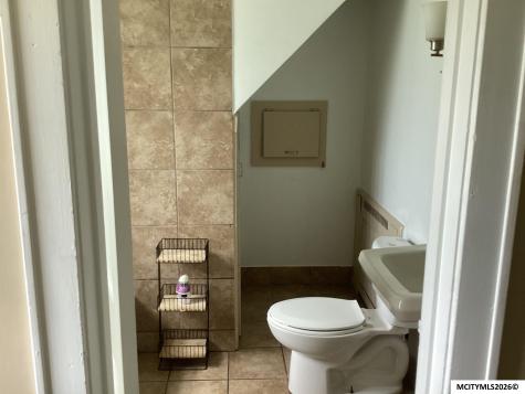 717 1st SW Mason City IA 50401