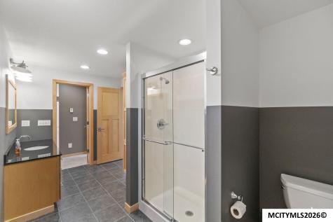1153 Onyx Court Mason City IA 50401