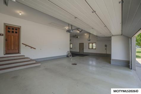 1153 Onyx Court Mason City IA 50401