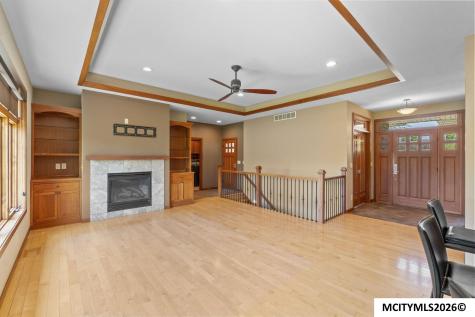 1153 Onyx Court Mason City IA 50401