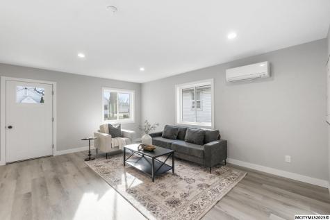 138 25th SW Mason City IA 50401