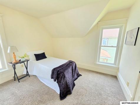 210 1st SW Mason City IA 50401