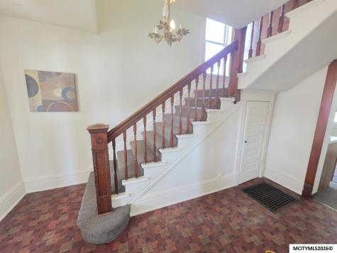 210 1st SW Mason City IA 50401