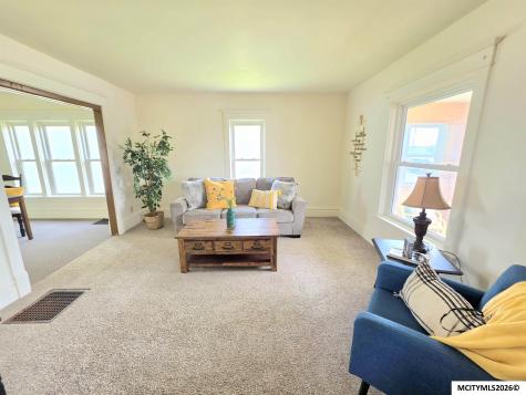 210 1st SW Mason City IA 50401