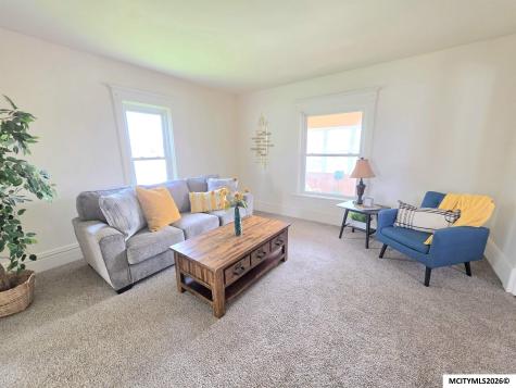 210 1st SW Mason City IA 50401