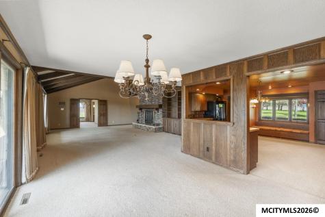 11642 Indigo Avenue Clear Lake IA 50428