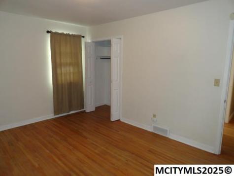 111 Country Circle Mason City IA 50401