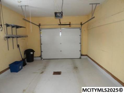 111 Country Circle Mason City IA 50401