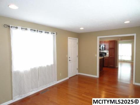 111 Country Circle Mason City IA 50401