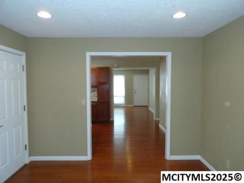 111 Country Circle Mason City IA 50401