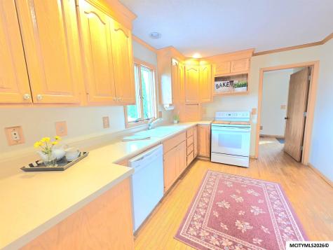 225 Jamestown Road Mason City IA 50401