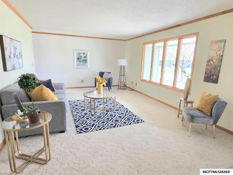 225 Jamestown Road Mason City IA 50401