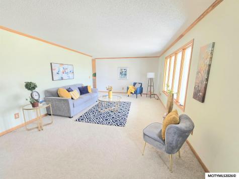 225 Jamestown Road Mason City IA 50401