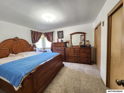 49 Winnebago Way Mason City IA 50401