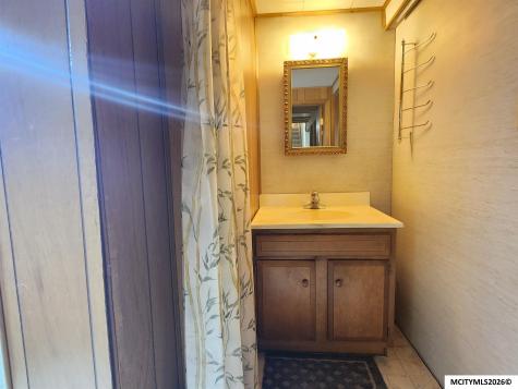 49 Winnebago Way Mason City IA 50401