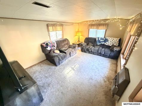 211 S 4th Street Greene IA 50636