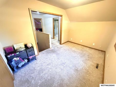 211 S 4th Street Greene IA 50636