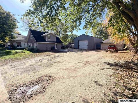 211 S 4th Street Greene IA 50636