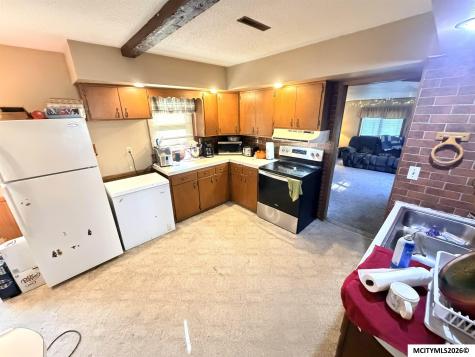 211 S 4th Street Greene IA 50636