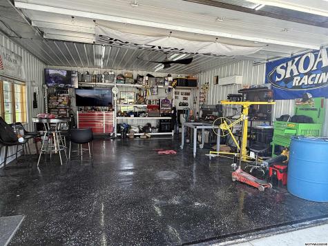 627 1st Street N Rockwell IA 50469