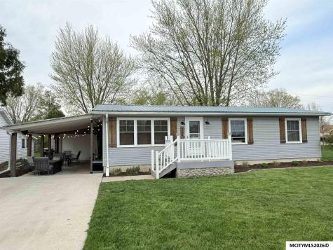 209 Park Street Osage IA 50461