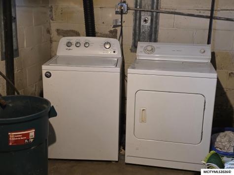 5 S Vermont Mason City IA 50401
