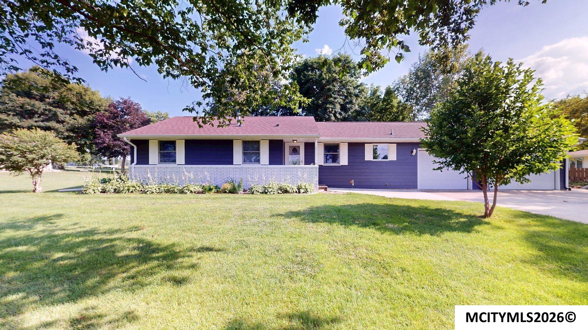 2535 15th NW Mason City IA 50401
