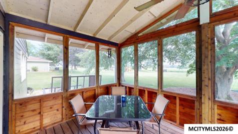 2535 15th NW Mason City IA 50401