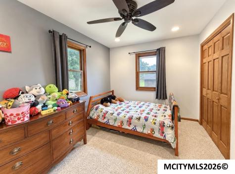 841 9th Street SE Mason City IA 50401