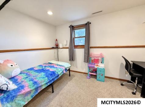 841 9th Street SE Mason City IA 50401