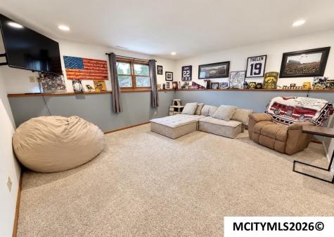 841 9th Street SE Mason City IA 50401