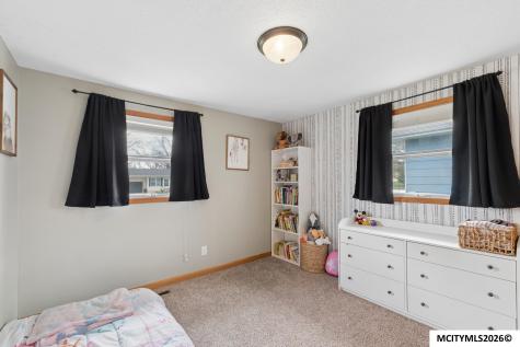706 6th SE Mason City IA 50401