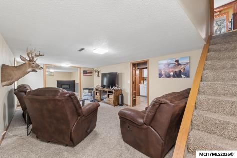 706 6th SE Mason City IA 50401